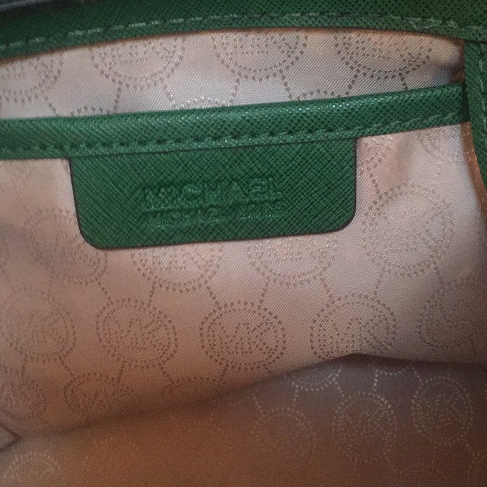 SOLD Michael Kors Large Selma Satchel Handbag Moss - Picture 7 of 8
