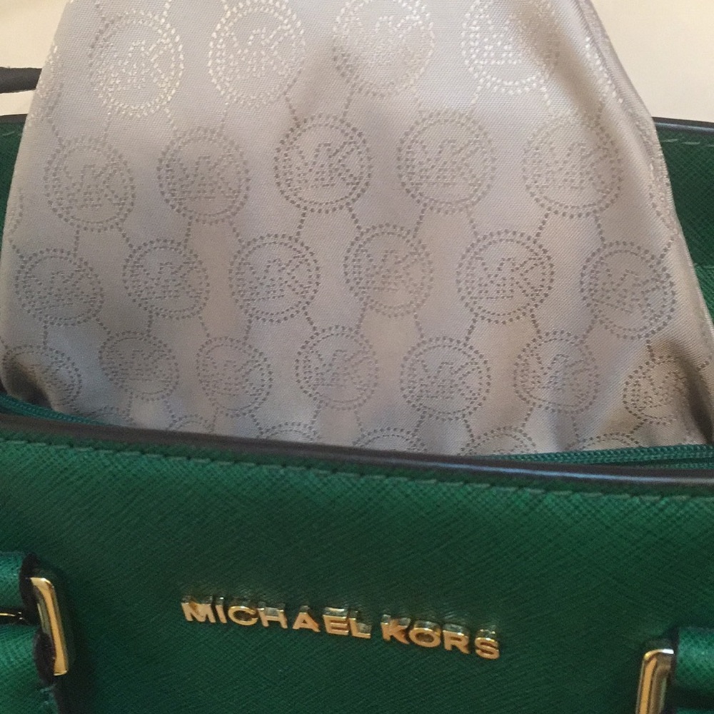 SOLD Michael Kors Large Selma Satchel Handbag Moss - Picture 8 of 8