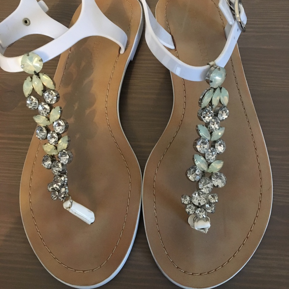 IVANKA TRUMP SANDALS