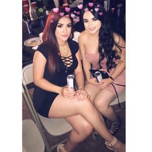 Meet your Posher, Daniela