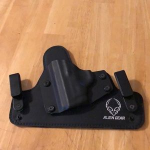 Alien Gear LEFT Inside Holster