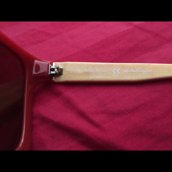 Brand new Salvatore ferragamo sunglasses main image 4