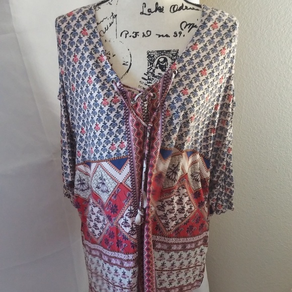 Style & Co. Tops - Style & Co split neck dolman sleeve tunic top