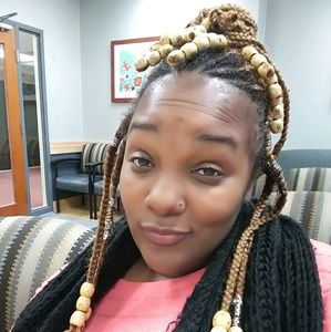 Meet your Posher, Karlise