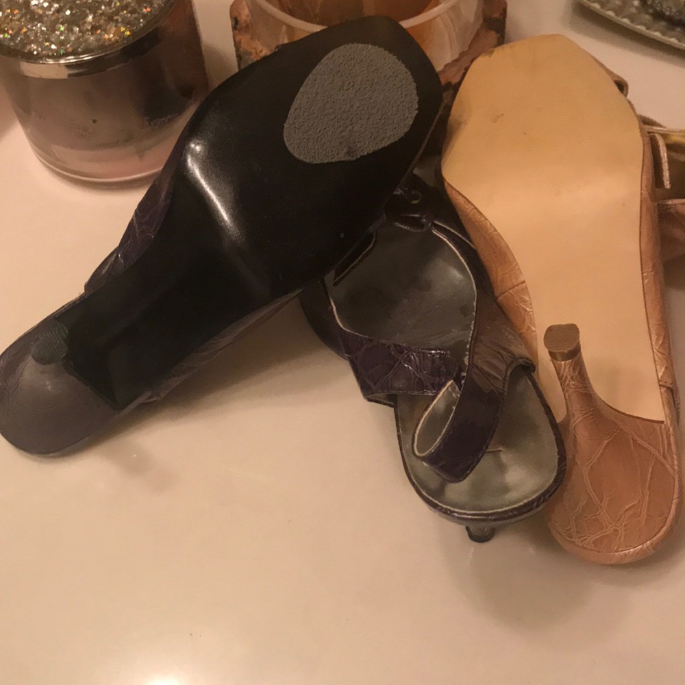 Shoes - Picture 5 of 6