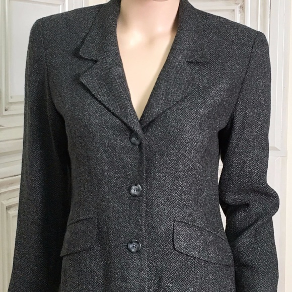Size 4 Neiman Marcus Tweed Herringbone Blazer - Picture 2 of 8