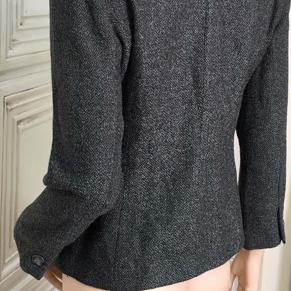 Size 4 Neiman Marcus Tweed Herringbone Blazer - Picture 6 of 8