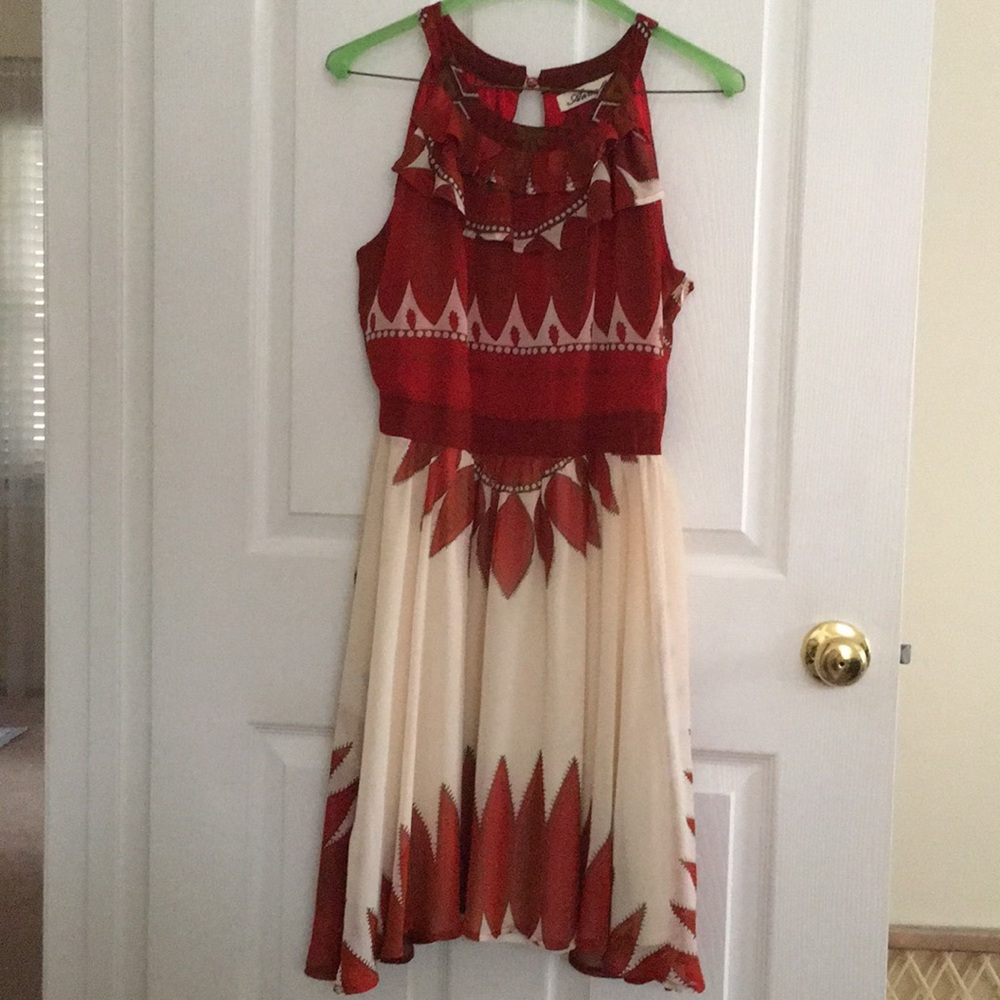 Beautiful Boutique Red and Cream Dress
