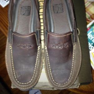 MENS Columbia slip on shoe sz 9-1/2