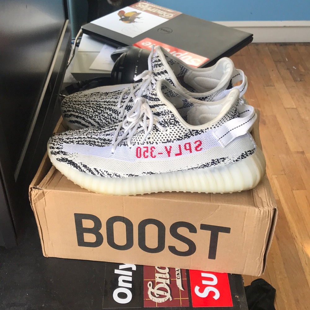 Adidas Yeezy Boost 350 V2 Zebras