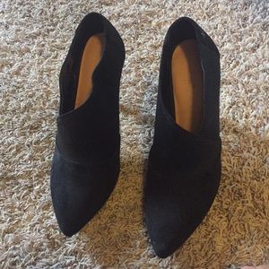 Vera Wang black heels - booties