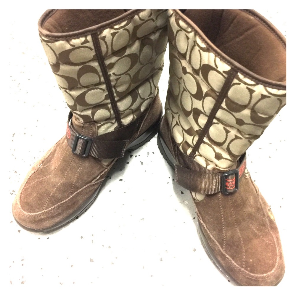 Coach boots