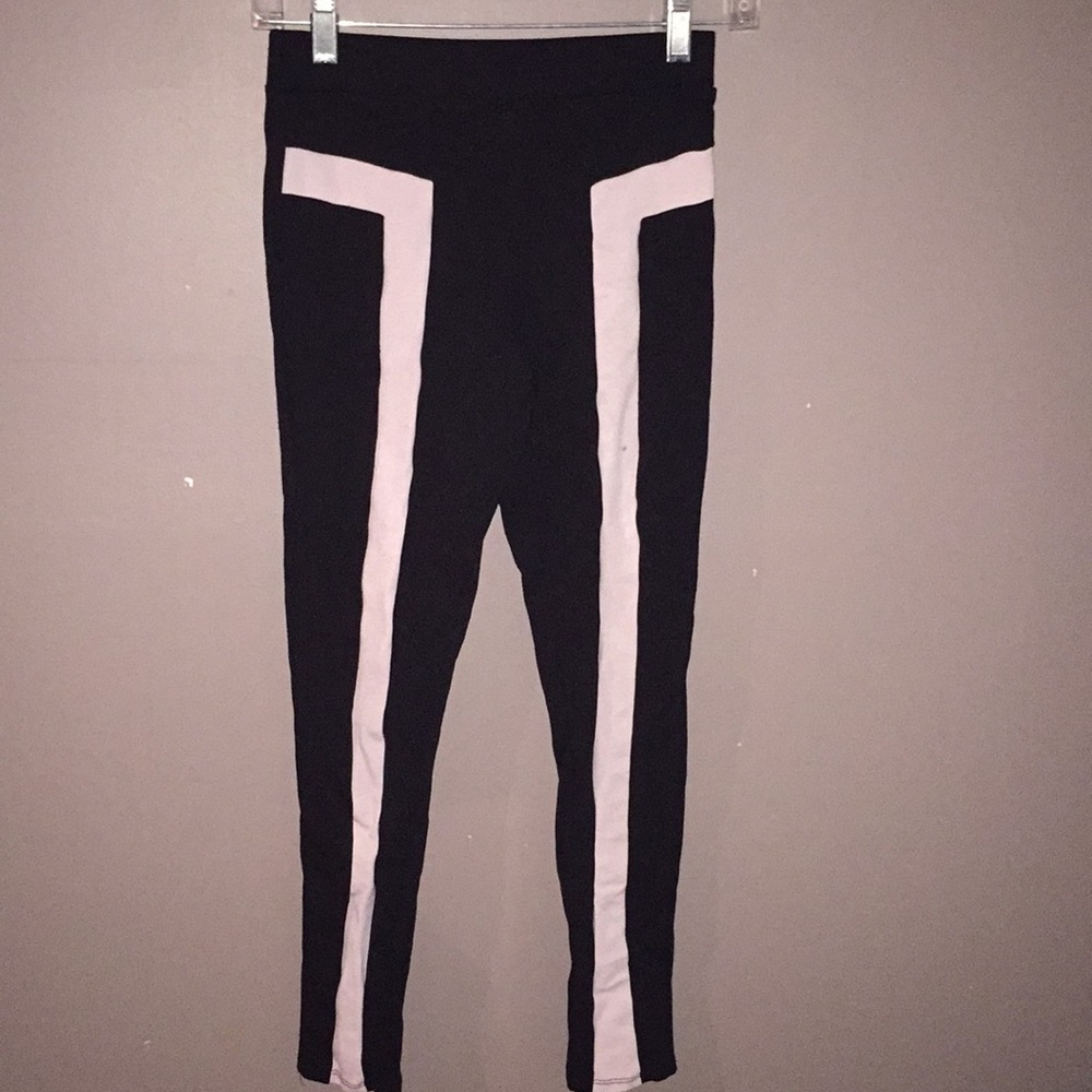 Fashionnova Black and White Legging