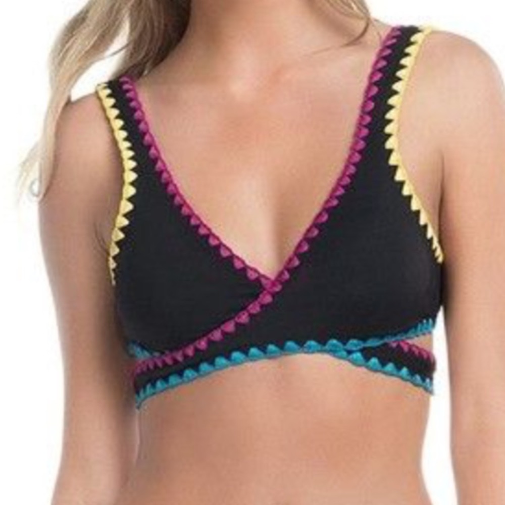 BIKINI TOP NWOT CROTCHET WRAP TOP