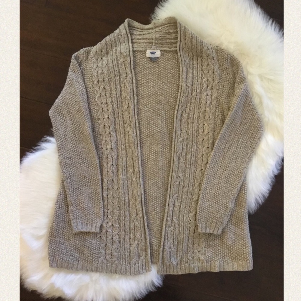 Loose Knit Cardigan Sweater EUC. Final Price