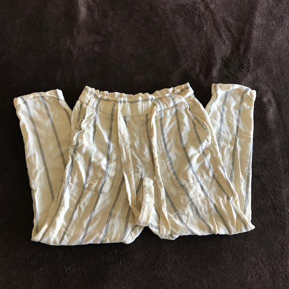 H&M linen stripped slacks - Picture 2 of 8