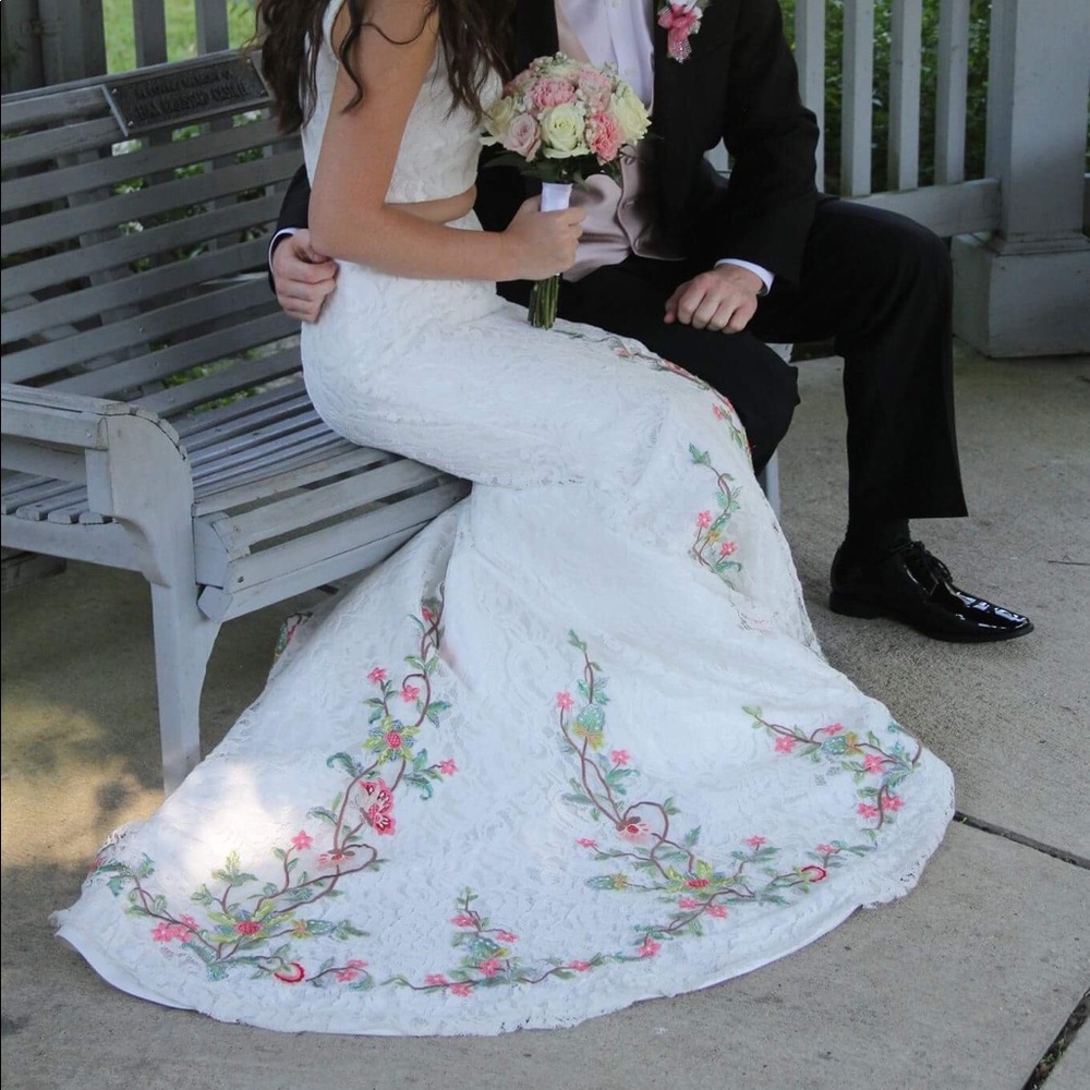 Sherri Hill White and Floral prom dress