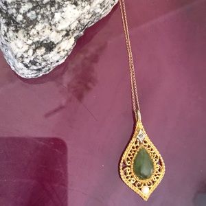 Pat Pend Yellow Gold Painted Sd Pendant Necklace