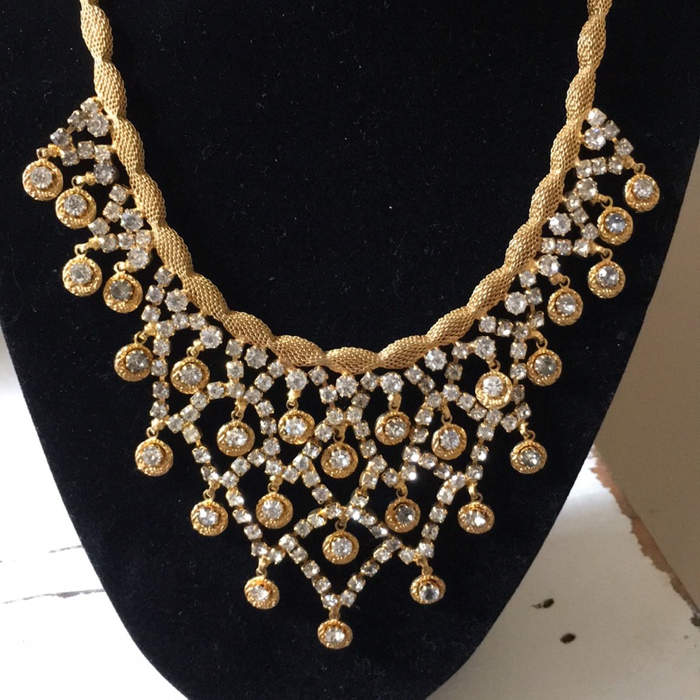 💓Sale💓Beautiful statement necklace 💕