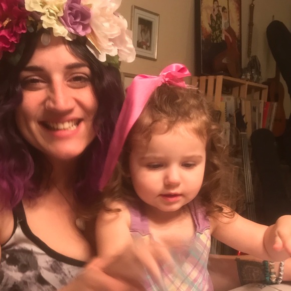 Meet your Posher, Jasmin aka Oak & Petal... - Picture 8 of 8