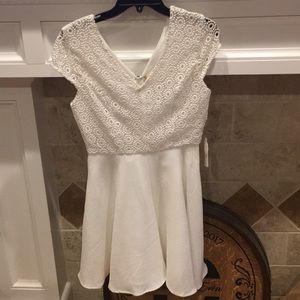 Never worn! White cap sleeved dress
