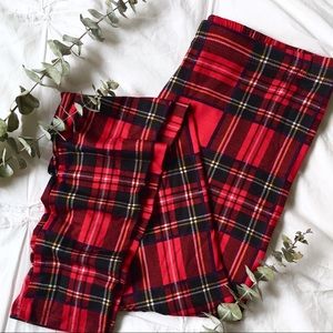 NWT Soft Cozy Trendy Red Plaid Leggings - 1 LEFT!