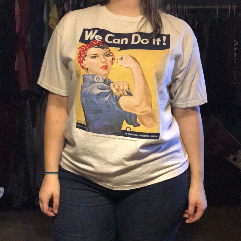Graphic t