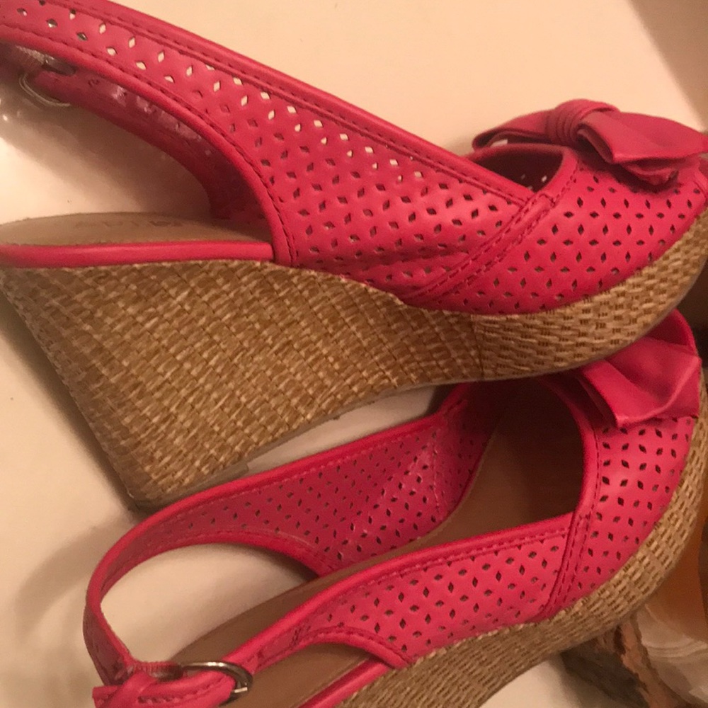 Shoes - Picture 3 of 5