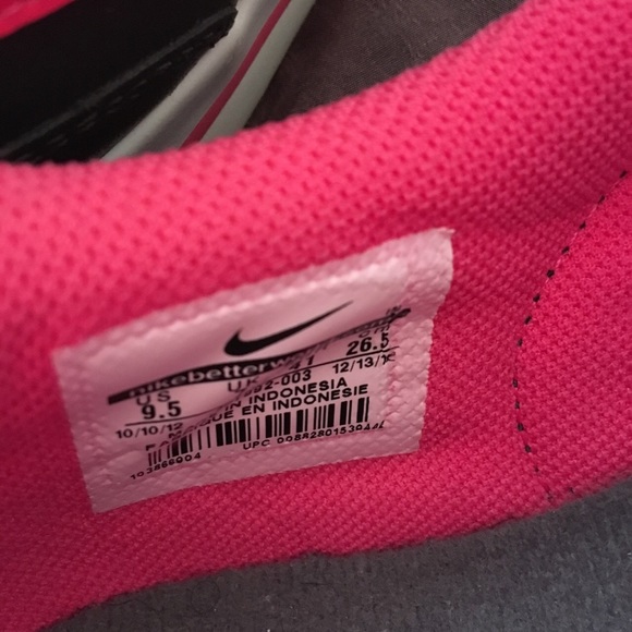 Nike 🌸 👟 🌸 - Picture 4 of 4