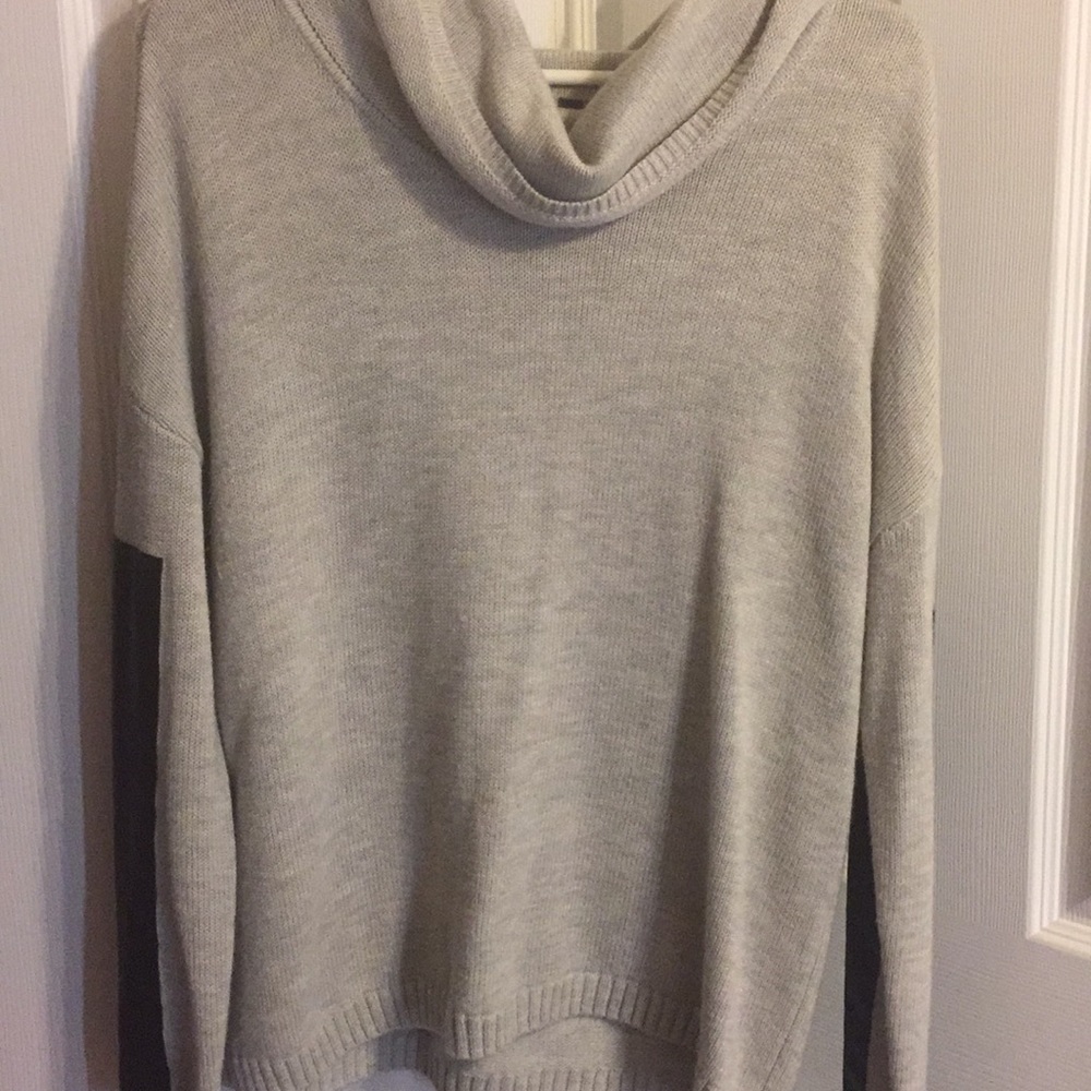 Grey tunic with black leather sleeves