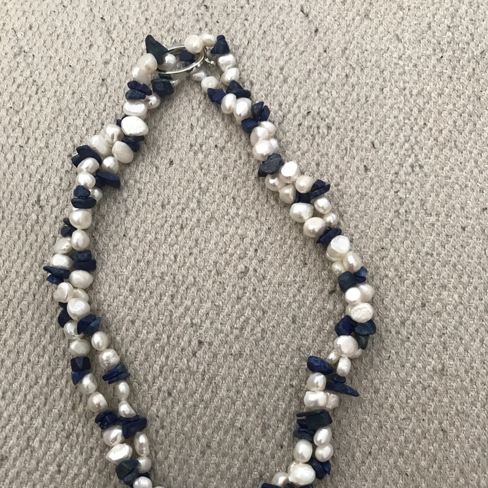 Blue and pearl colored necklace