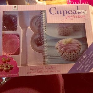 Cupcake Perfection Set