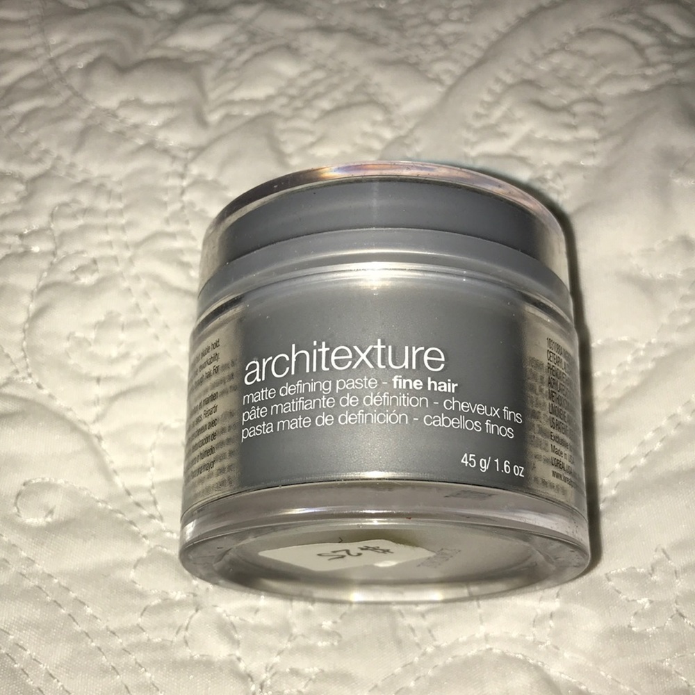 L’Oreal Professional hair paste