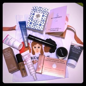 Assorted beauty samples