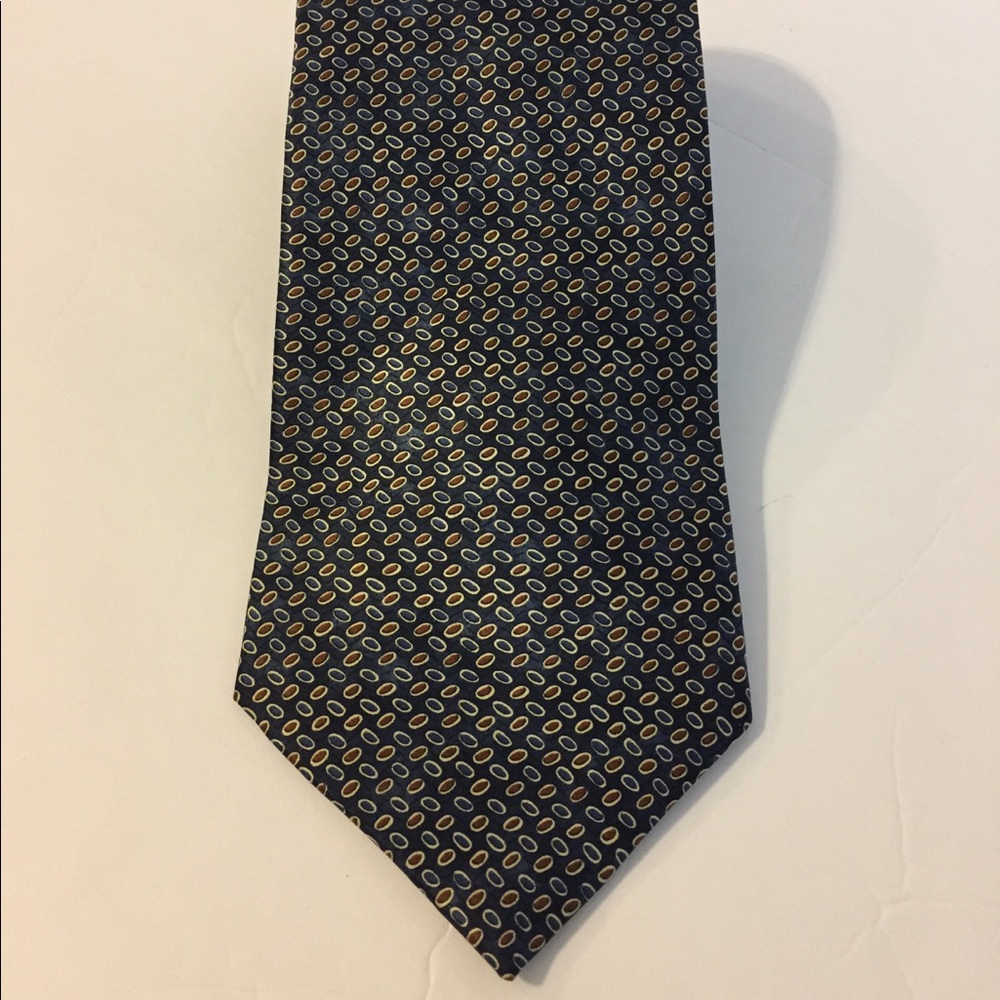Geoffrey Beene Silk Tie (B22)
