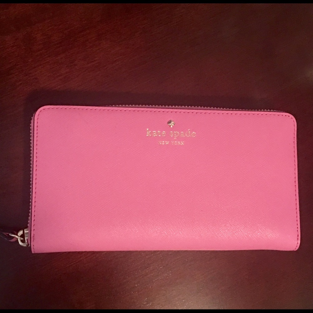 Kate Spade Cedar Street Wallet
