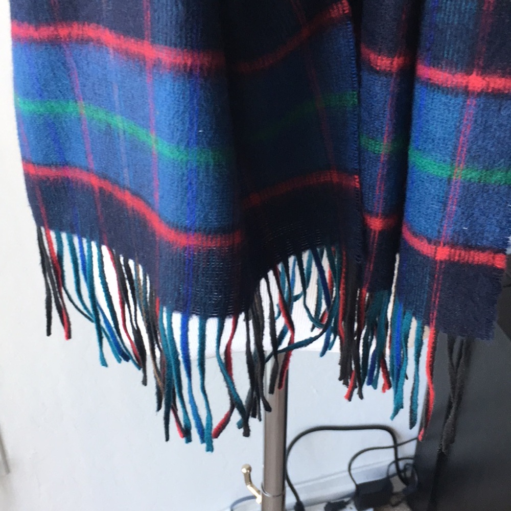 Multi Color Scarf - Picture 3 of 4