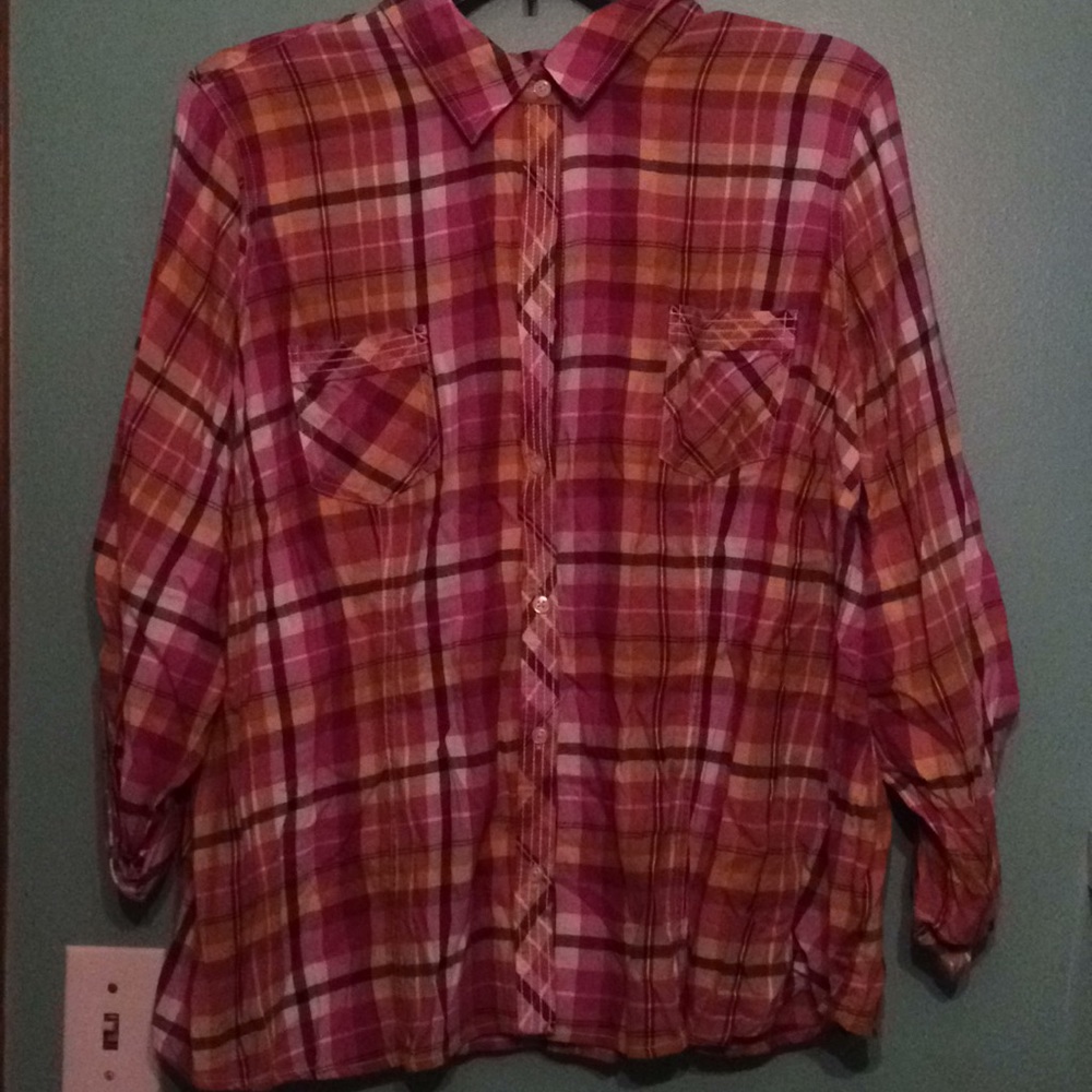 !!FINAL SALE!! Plaid button down