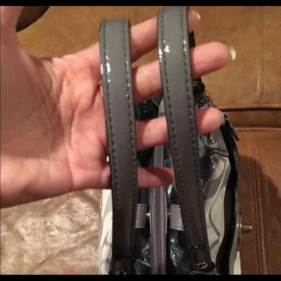 Coach shoulder bag - Picture 3 of 4