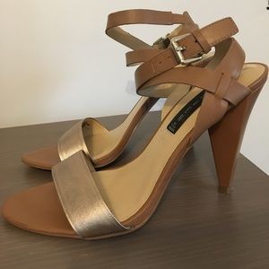TAN HEELS
