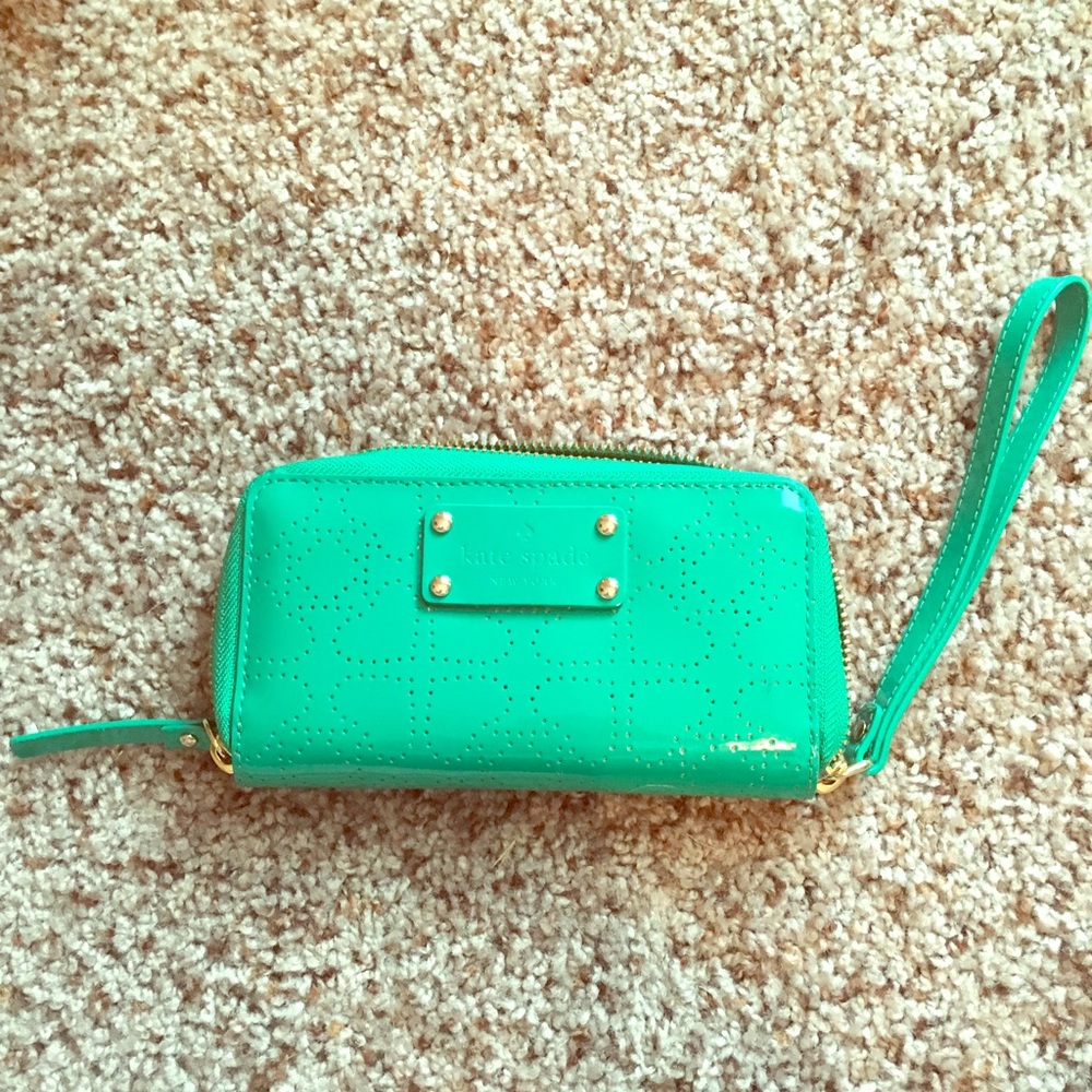 Kate Spade wristlet/ phone wallet