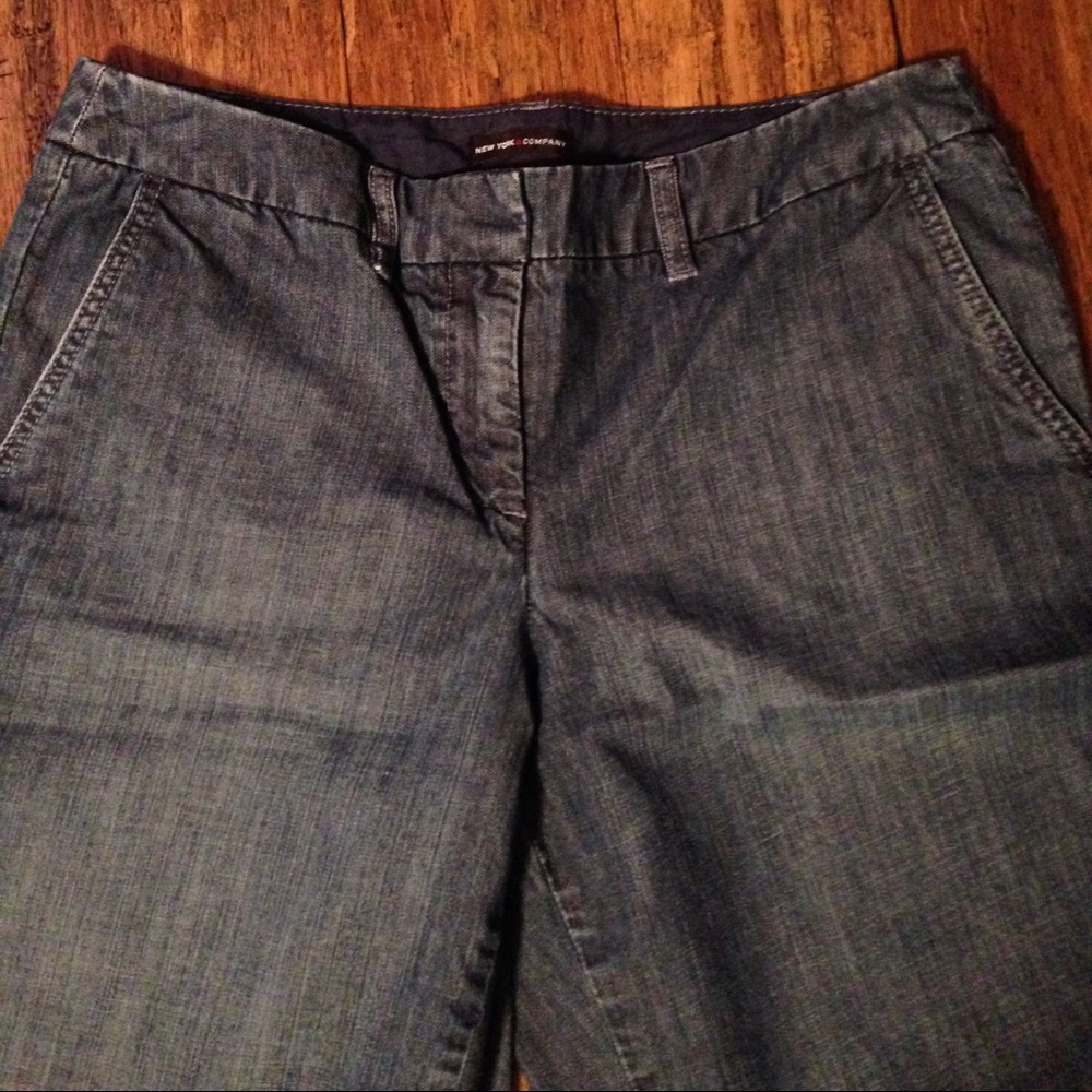 New York & Company Denim Capri Size 10
