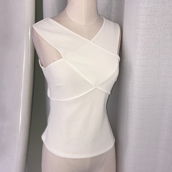 H&M White Stretch Top size small - Picture 2 of 3