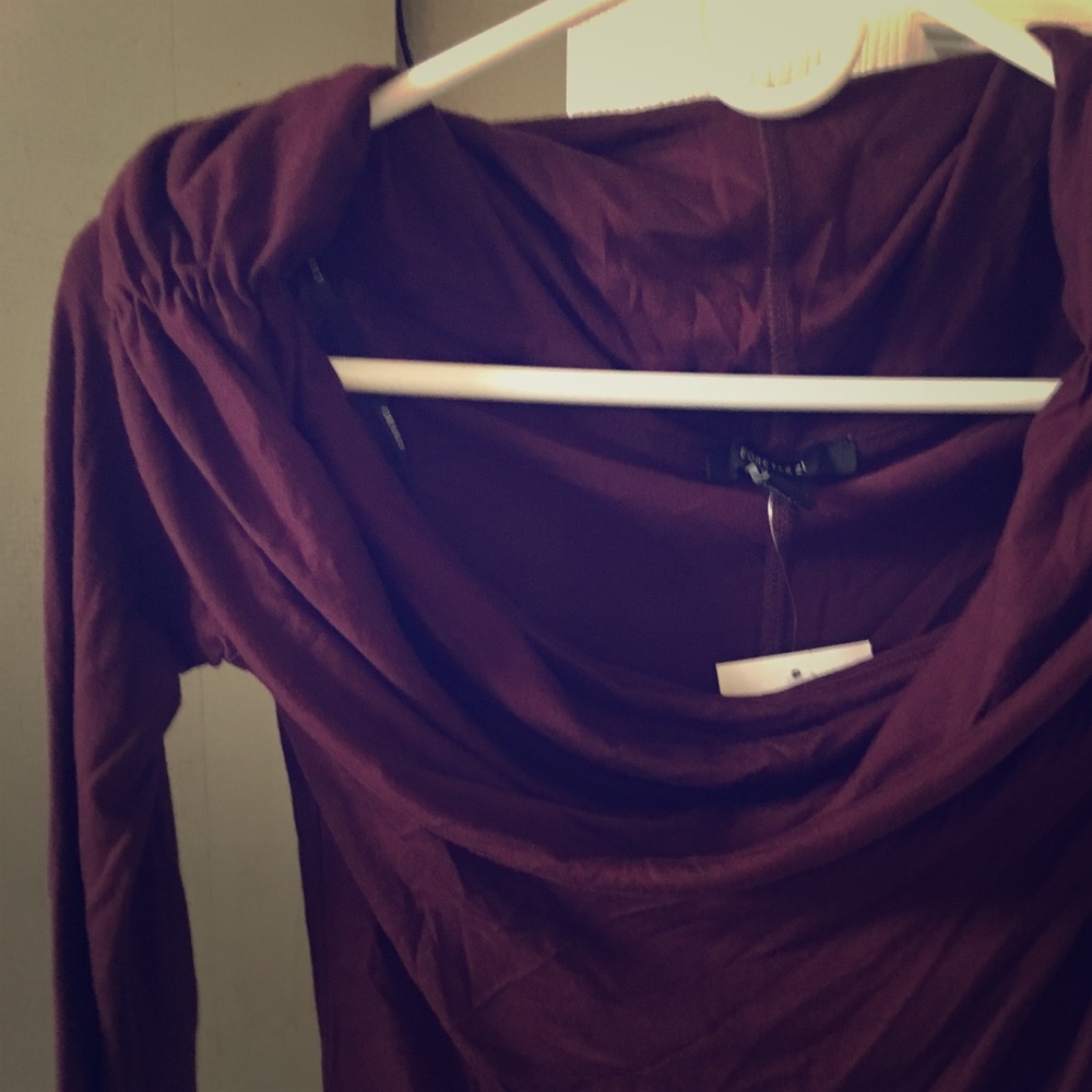 Forever 21 long sleeve top
