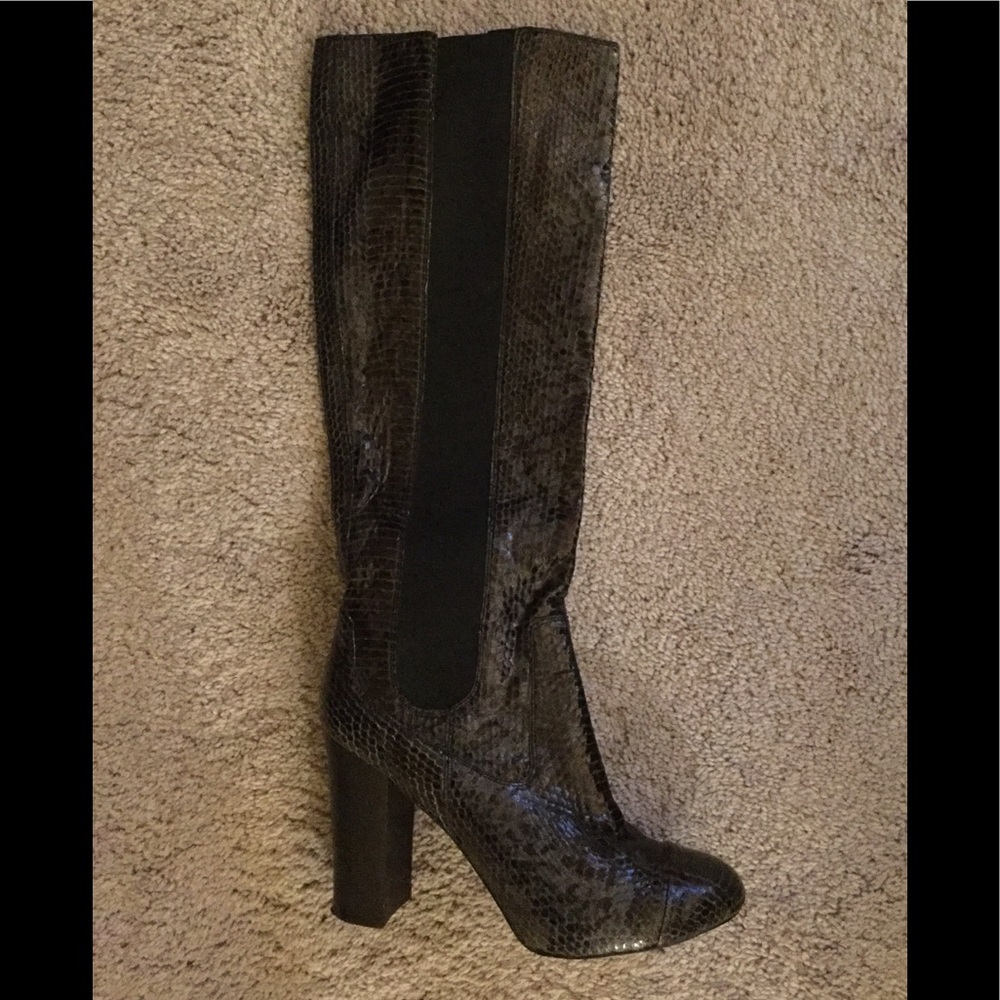 RARE Juicy Couture Black Python Romi Boots Sz 8.5 - Picture 2 of 7