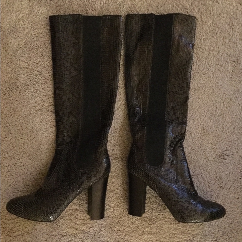RARE Juicy Couture Black Python Romi Boots Sz 8.5 - Picture 3 of 7