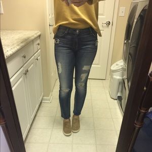 7 For All Mankind Destroyed Ankle Skinny Size 30