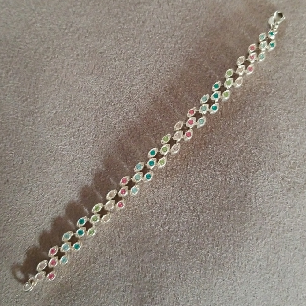 Gorgeous Multi colored Bracelet!