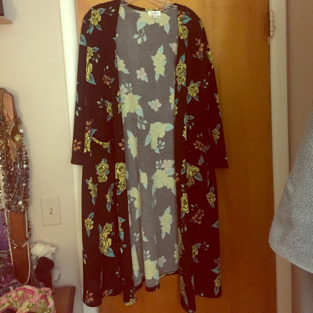 BNWT LLR Sarah HTF Alice In Wonderland Roses 🌹🦄