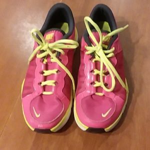 Nike Flex TR 2 women's size 10